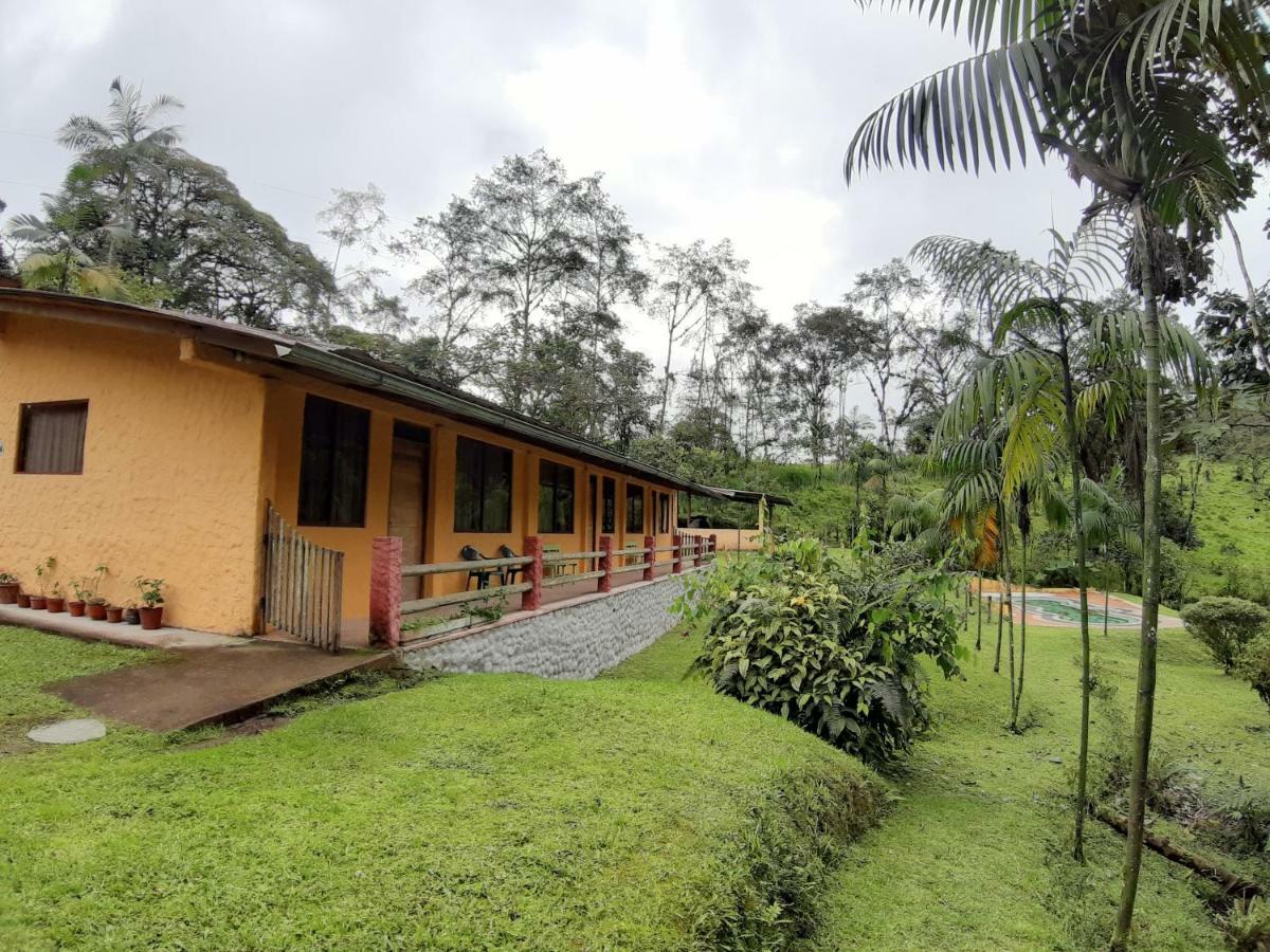 Mindo Loma Bird Lodge Exterior foto